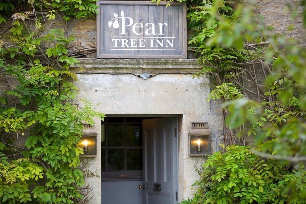The Pear Tree Inn Melksham Ngoại thất bức ảnh